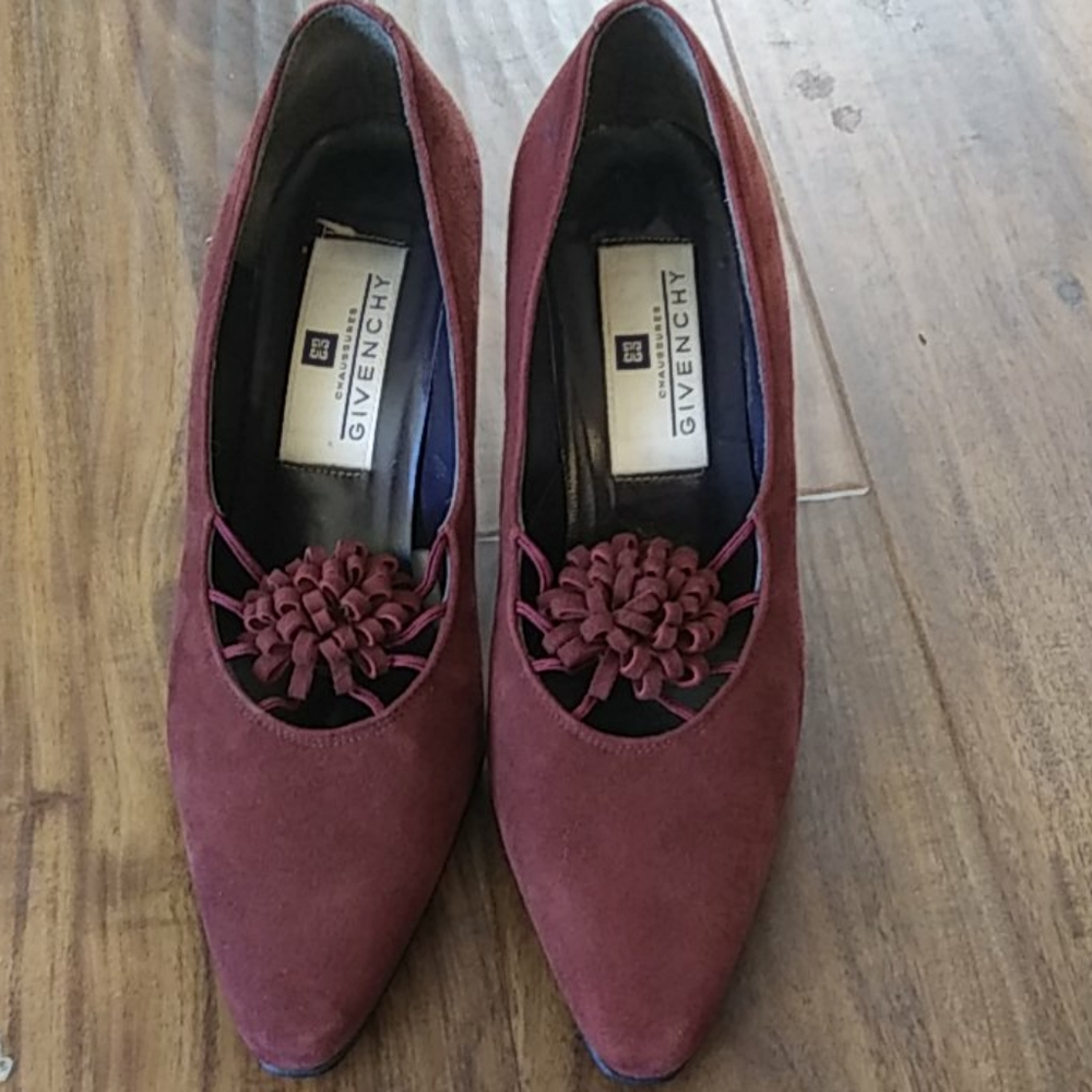 Red/Burgundy heels
